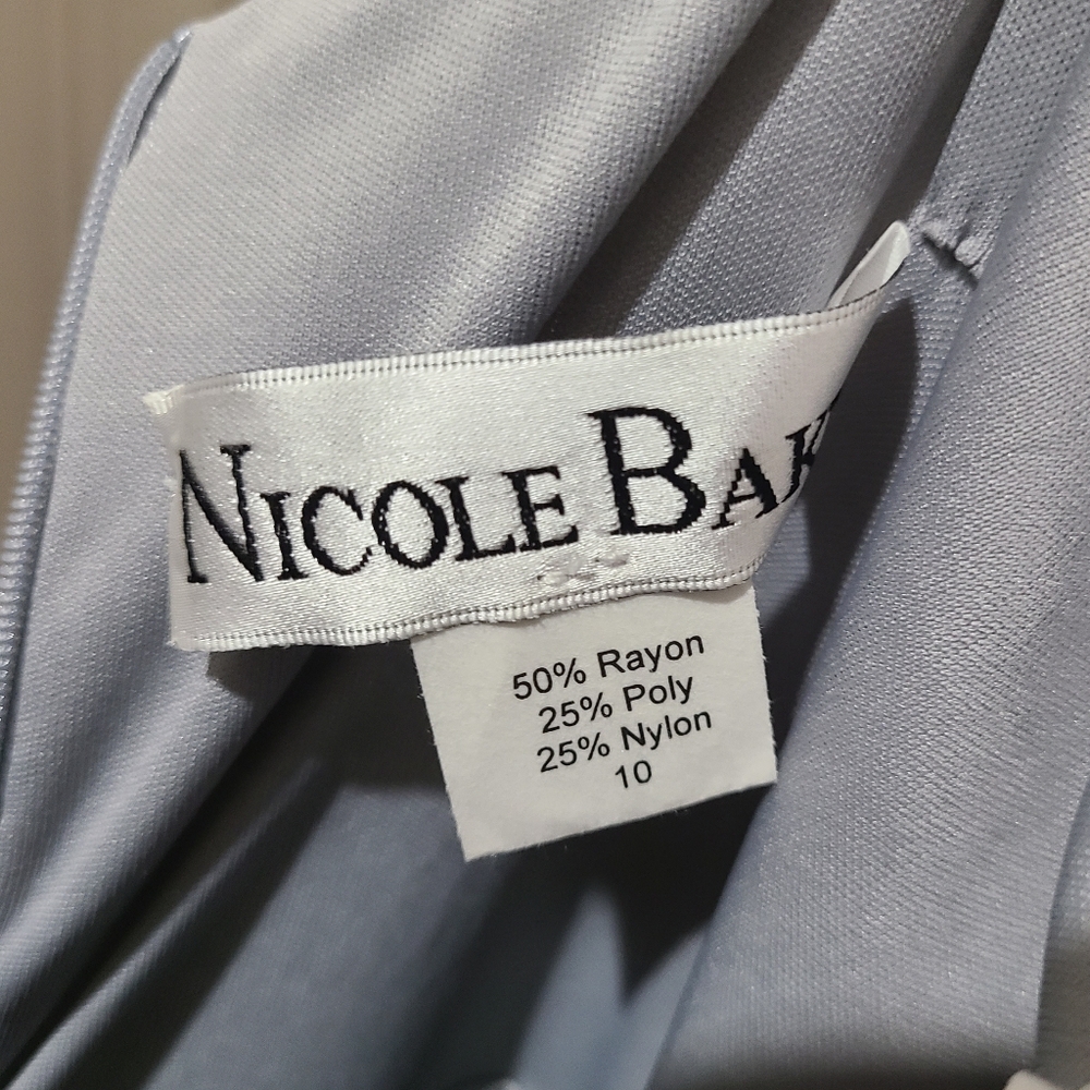 Nicole Batki Cape Top Siver Sequin Formal Maxi Gown Sz 10 NWT - Picture 12 of 14
